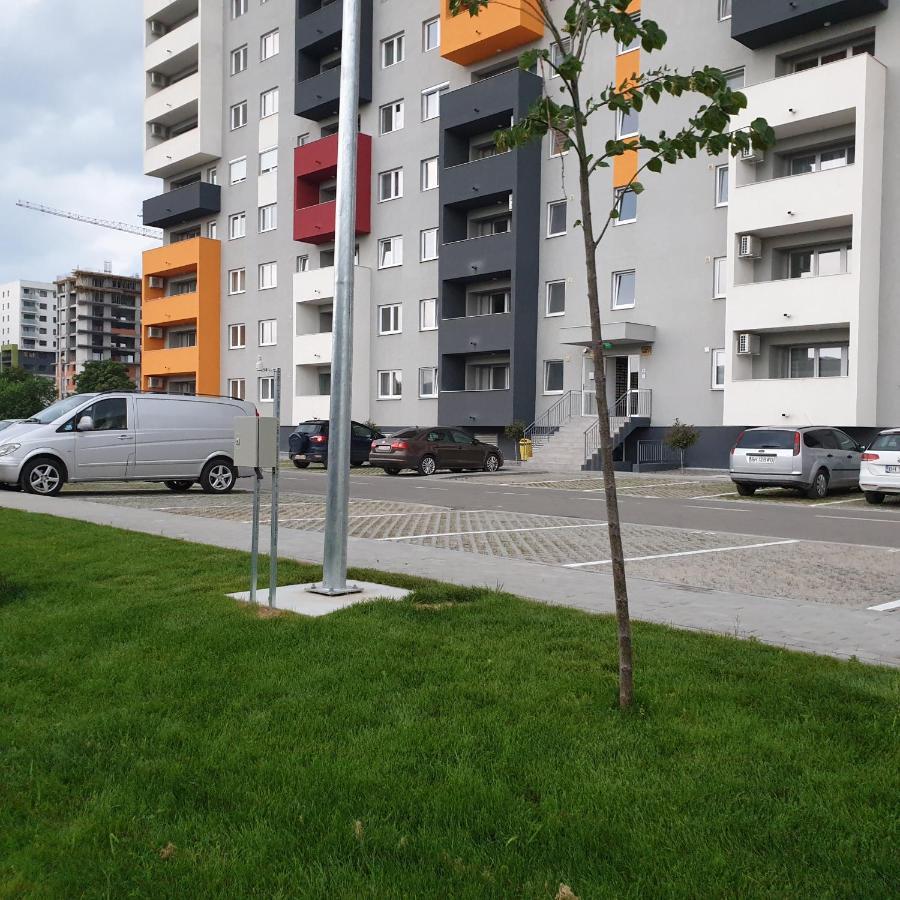 Carolina Sweet Apartament Oradea Dış mekan fotoğraf